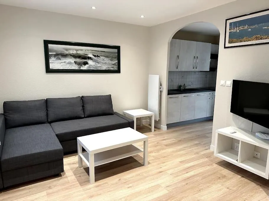 Maison Proche De Brest Arena 0*,